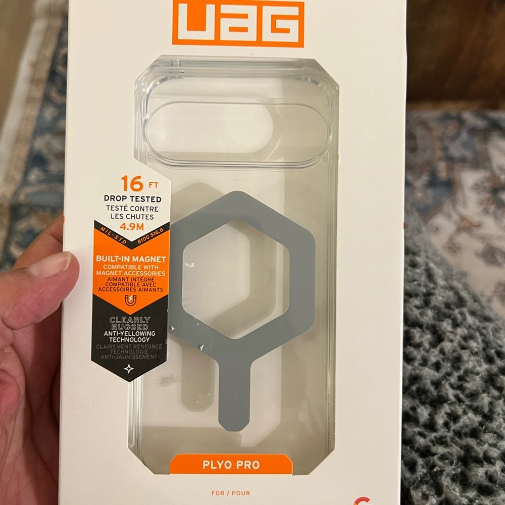 UAG  Plyo Pro Clear Case with Gray Design